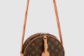 [LOUIS VUITTON-루이비통]부아뜨 샤포 수플 M45647