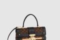 [LOUIS VUITTON-루이비통]트라이아논 PM M45908