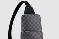[LOUIS VUITTON-루이비통]에비뉴 슬링 백 N41719