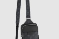 [LOUIS VUITTON-루이비통]아웃도어 슬링백 M30741