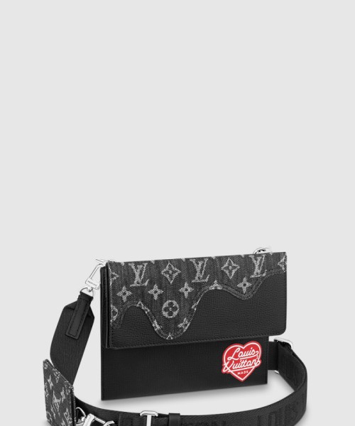 [LOUIS VUITTON-루이비통]트리오 크로스백 M81013