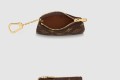 [LOUIS VUITTON-루이비통]키 파우치 M62650