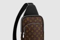 [LOUIS VUITTON-루이비통]에비뉴 슬링백 M46327