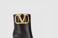 [VALENTINO-발렌티노]브이로고 앵클 부츠