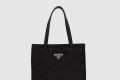 [PRADA-프라다]리나일론 패딩 토트백 1BG426