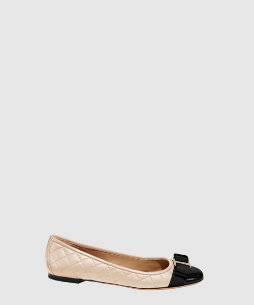 [FERRAGAMO-페레가모]바리나 발레리나 01M831