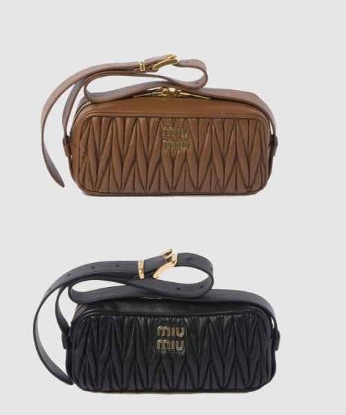 [MIUMIU-미우미우]마테라쎄 나파 가죽 숄더백 5BC158