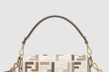 [FENDI-펜디]바게트백 미듐 88BR60