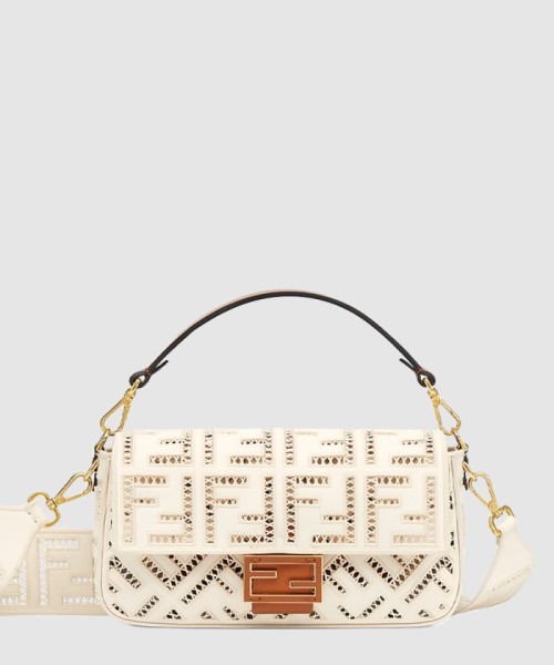 [FENDI-펜디]바게트백 미듐 8BR600