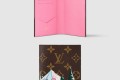 [LOUIS VUITTON-루이비통]여권지갑 M82621