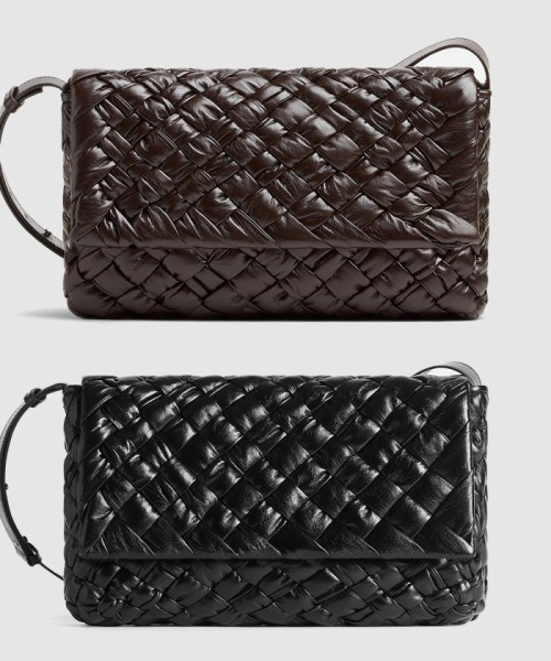 [BOTTEGA-보테가베네타]럼플 메신저 백 776519