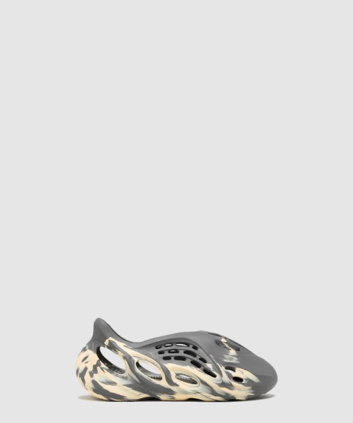 [YEEZY-이지부스트]폼러너 MXT 문그레이 GV7904