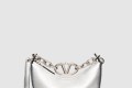 [VALENTINO-발렌티노]미니 체인 메탈릭 송아지 가죽 클러치