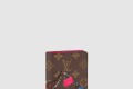 [LOUIS VUITTON-루이비통]모노그램  크리스마스 애니메이션 여권 케이스 M62089