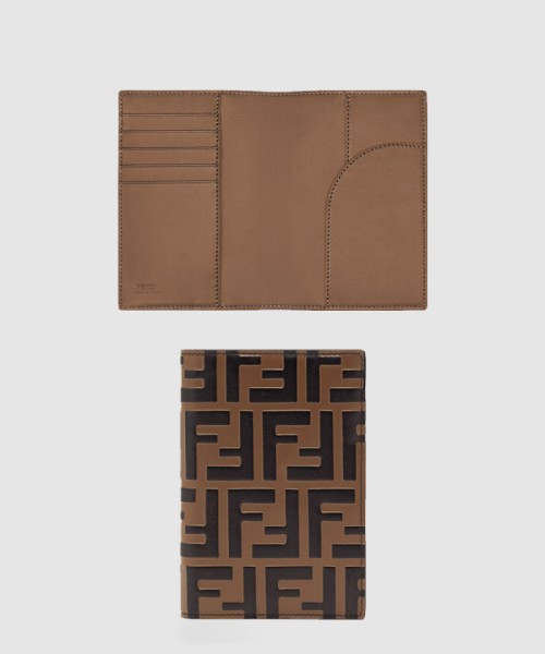 [FENDI-펜디]여권 케이스 8M0421