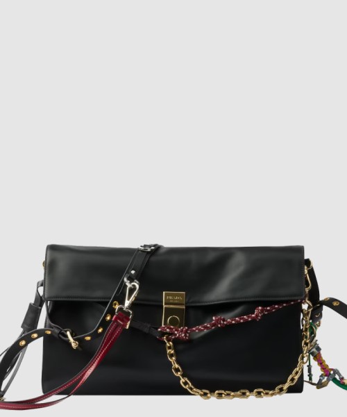 [PRADA-프라다]참이 달린 라지 프라다 소프트 사운드 가죽 숄더백 1BD378