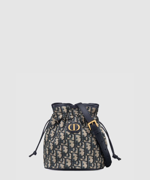 [DIOR-디올]30 Montaigne 드로우스트링 미니 버킷백 S2374