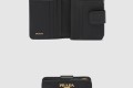 [PRADA-프라다]지퍼 반지갑 1ML018