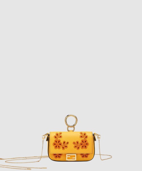 [FENDI-펜디]바게트 백참 나노 7AR844