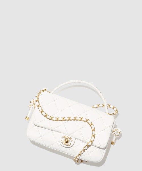 [CHANEL-샤넬]핸들 장식의 플랩백 AS5317