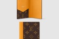 [LOUIS VUITTON-루이비통]패스포트 커버 M12827