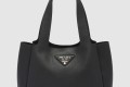[PRADA-프라다]플로 가죽 토트백 1BG338