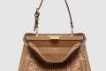 [FENDI-펜디]피카부 소프트 미디엄 8BN353