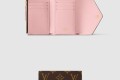 [LOUIS VUITTON-루이비통]빅토린 월릿 M62360