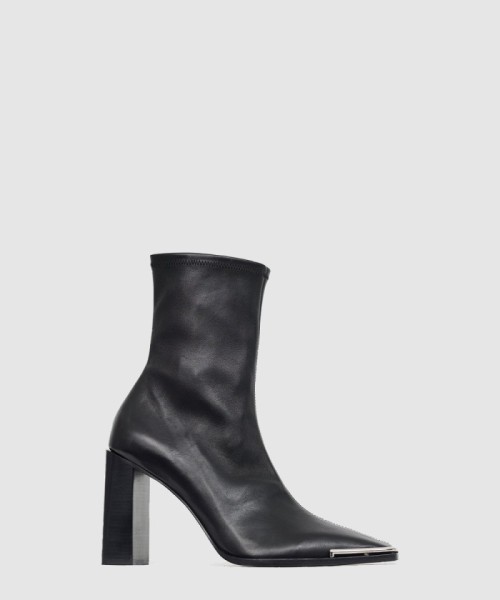 [MCQUEEN-알렉산더맥퀸]가죽 실버 토 부츠 30C120