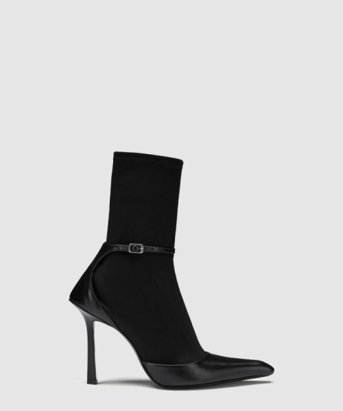 [MCQUEEN-알렉산더맥퀸]가죽 패널 하이힐 앵클 부츠 30322B