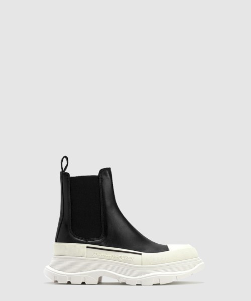 [MCQUEEN-알렉산더맥퀸]트레드 슬릭 첼시 부츠 635714