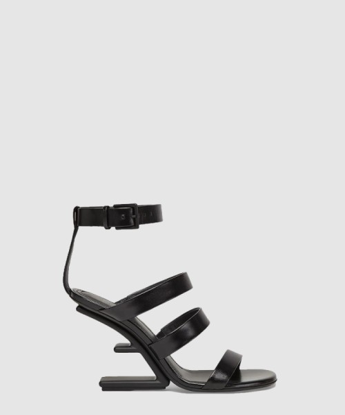 [FENDI-펜디]가죽 하이힐 샌들 8X8512