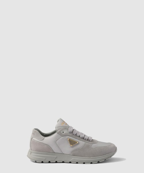 [PRADA-프라다]프랙스 2.0 리나일론 및 스웨이드 스니커즈 1E921N