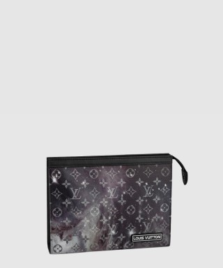[LOUIS VUITTON-루이비통]모노그램 갤럭시 캔버스 포쉐트 보야주 MM 클러치 M44448