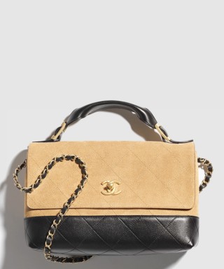 [CHANEL-샤넬]핸들 장식의 라지 플랩 백 AS5637